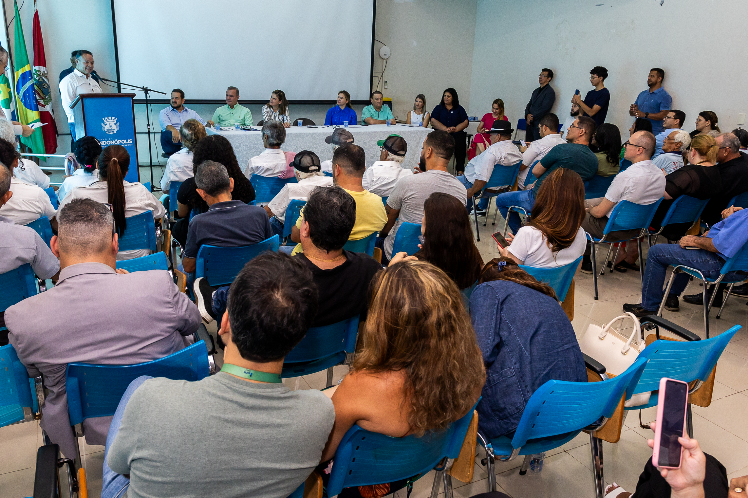 Trabalho de limpeza urbana será intensificado em Rondonópolis
