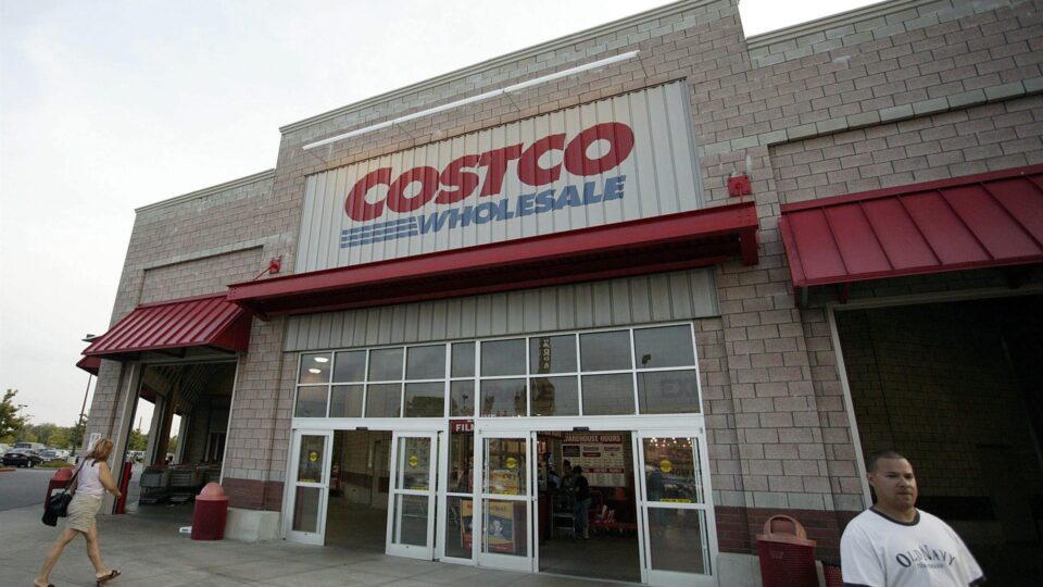 Gigante do varejo, Costco desafia Trump e insiste em políticas woke 