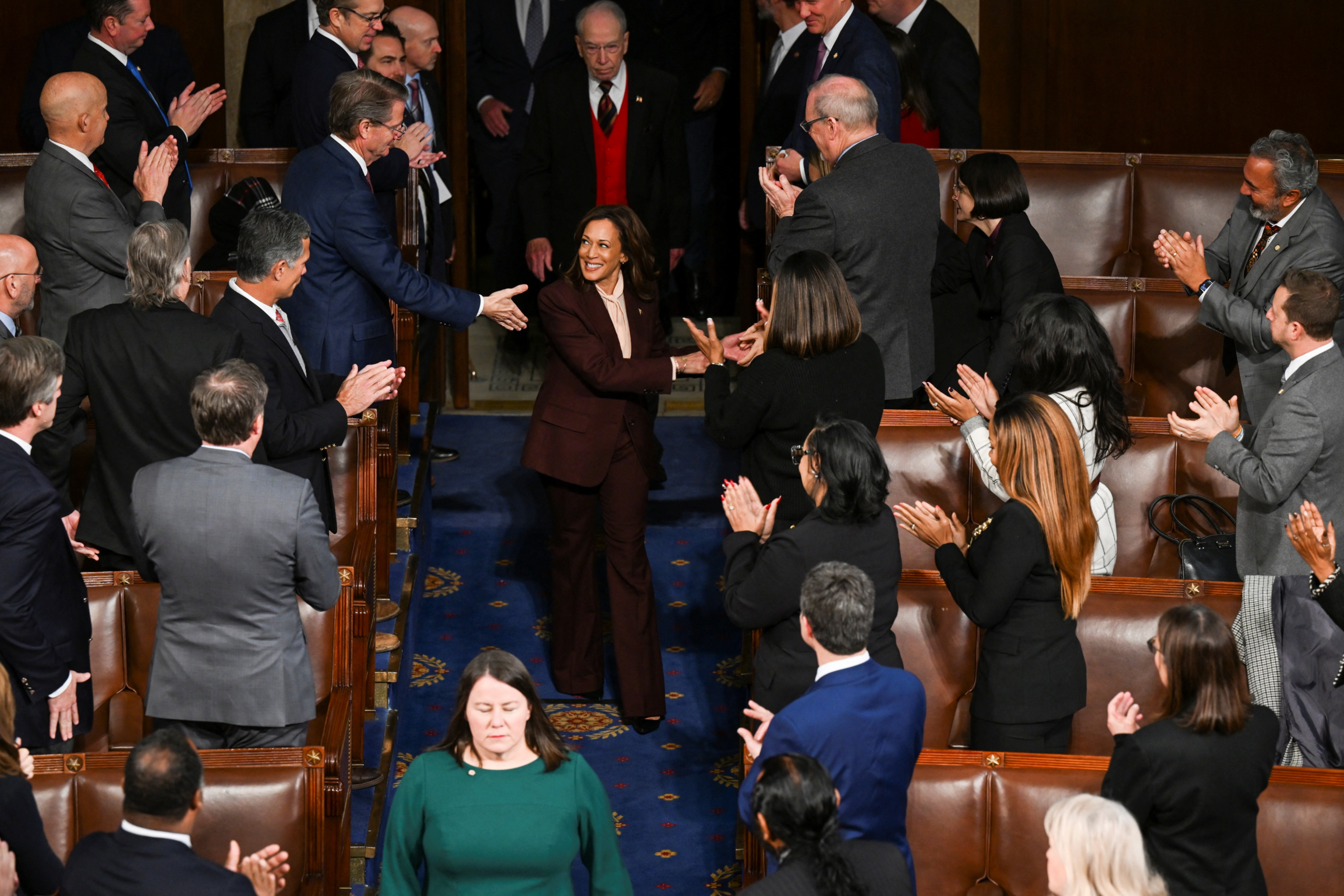 Com segurança reforçada e Kamala de anfitriã, Congresso dos EUA certifica vitória de Trump