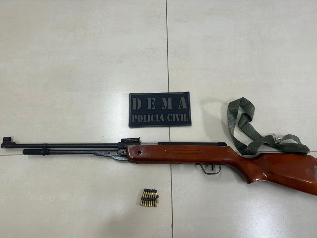 Polícia Militar recupera carro furtado e prende homem por receptação