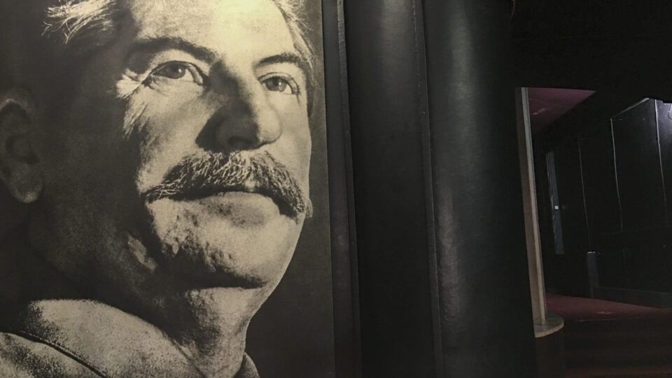 Como a polícia secreta soviética perseguia os “inimigos” de Stalin
