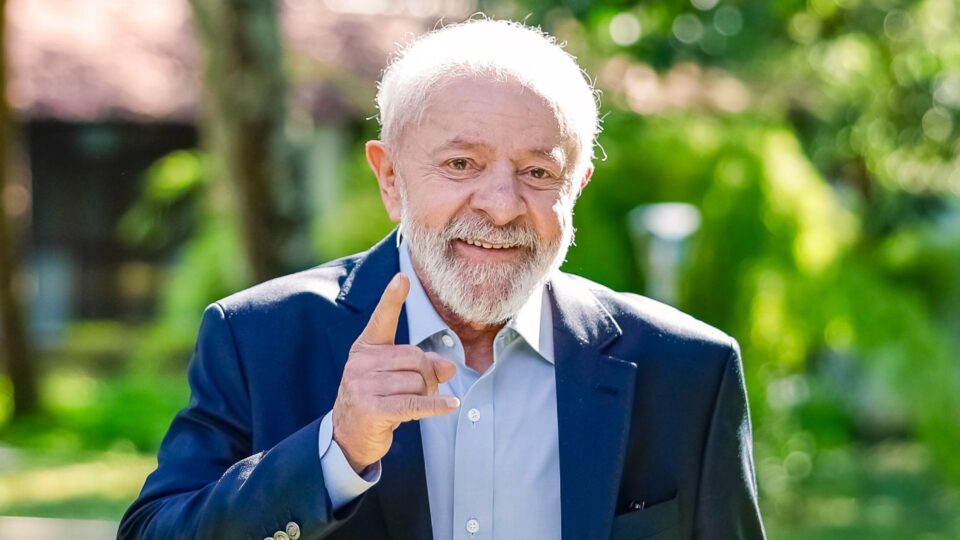 “Se estiver caro, não compre!”: a solução de Lula para a inflação