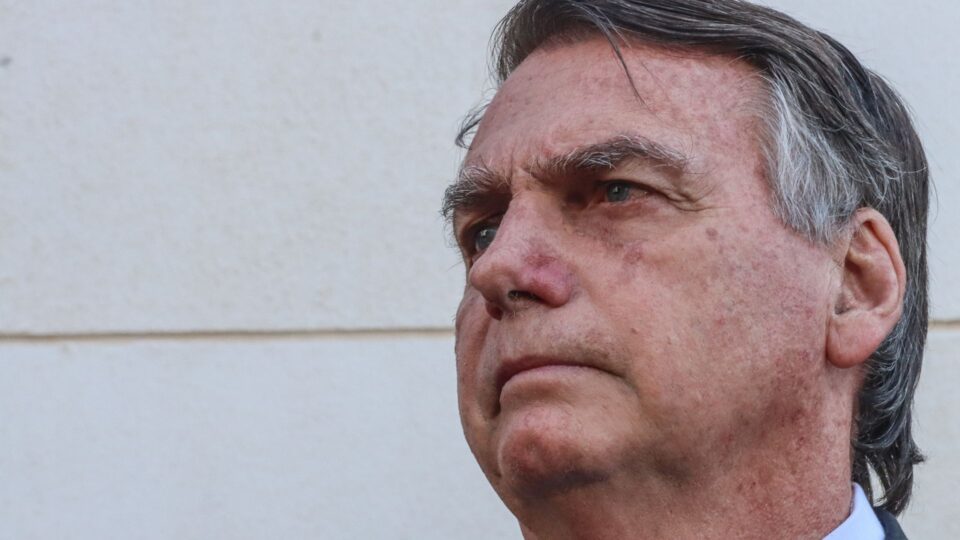 Lá vamos nóis traveis: Jair Bolsonaro e os dilemas da Lei da Ficha Limpa