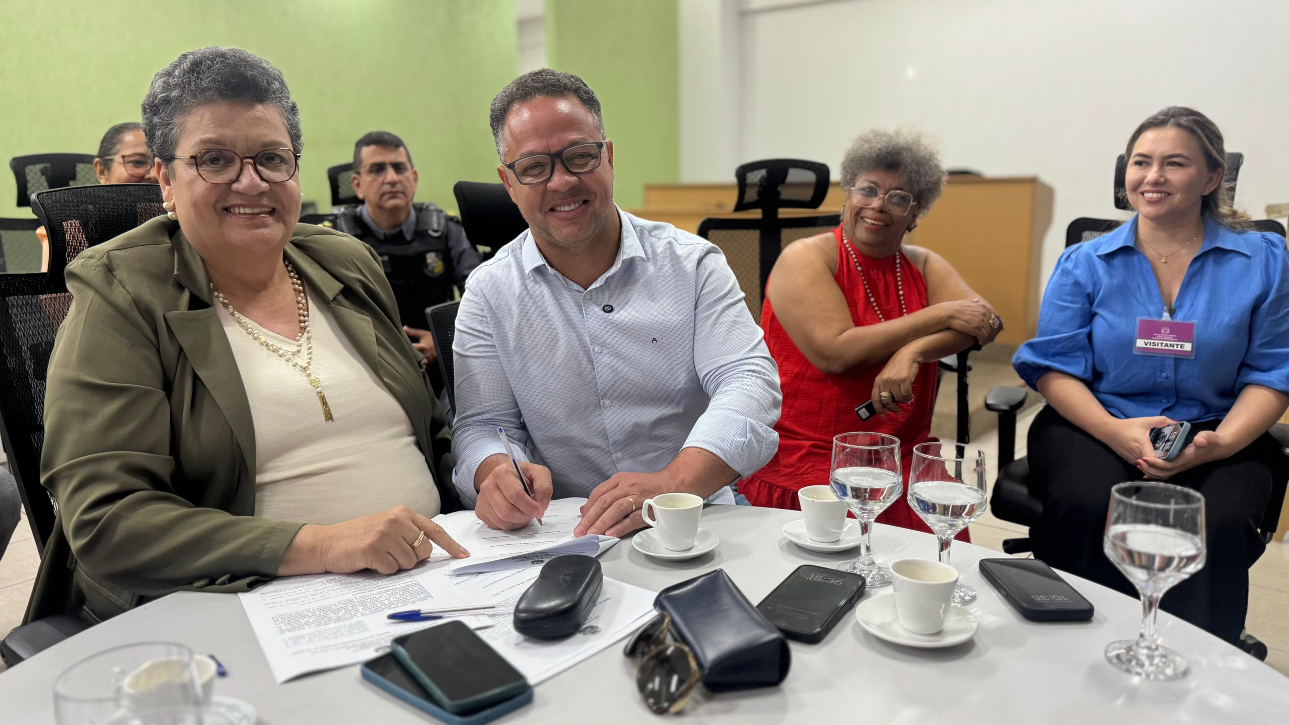 Prefeitura antecipa salários de março para servidores municipais