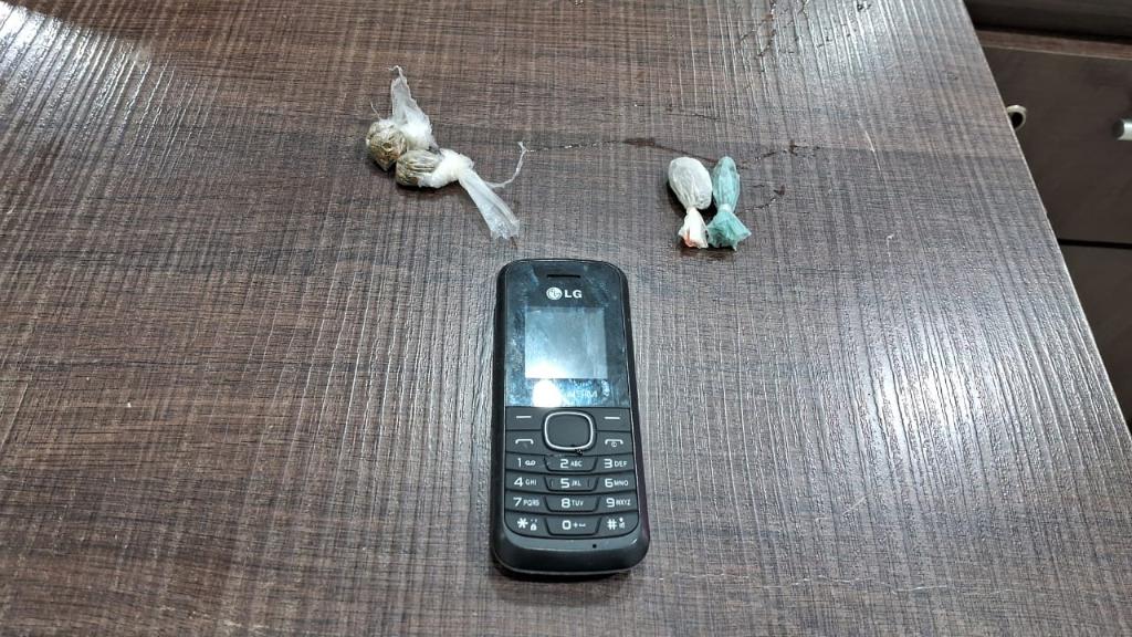 Operação durante Carnaval impede entrada de 12 celulares, drogas e acessórios em penitenciária de Rondonópolis