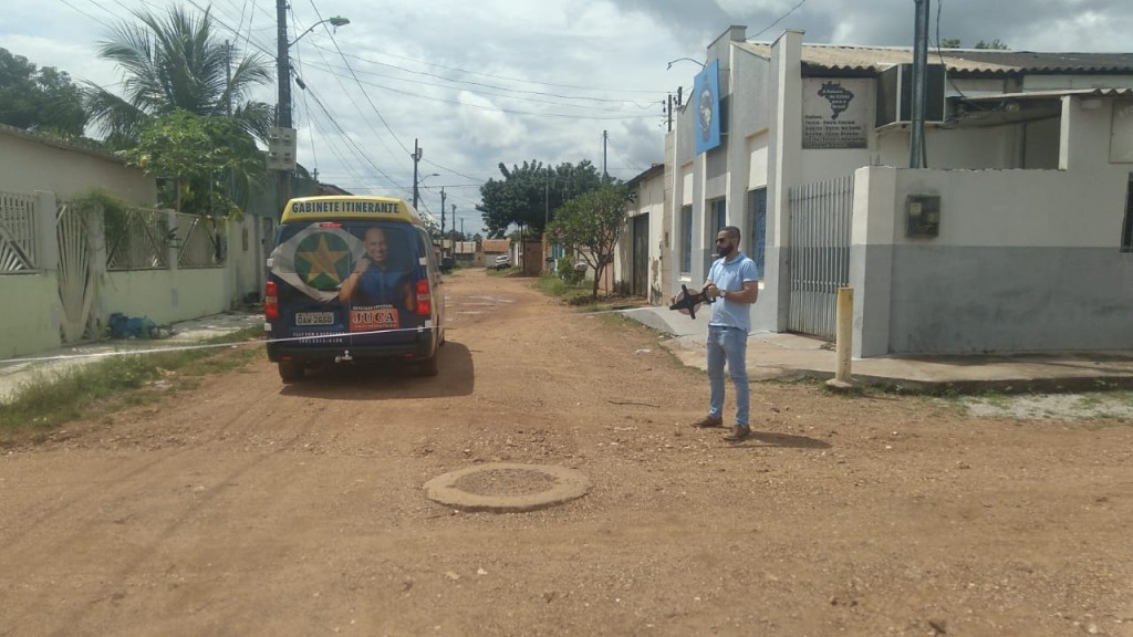 Deputado entregará levantamento de bairros sem asfalto na capital para governo do estado