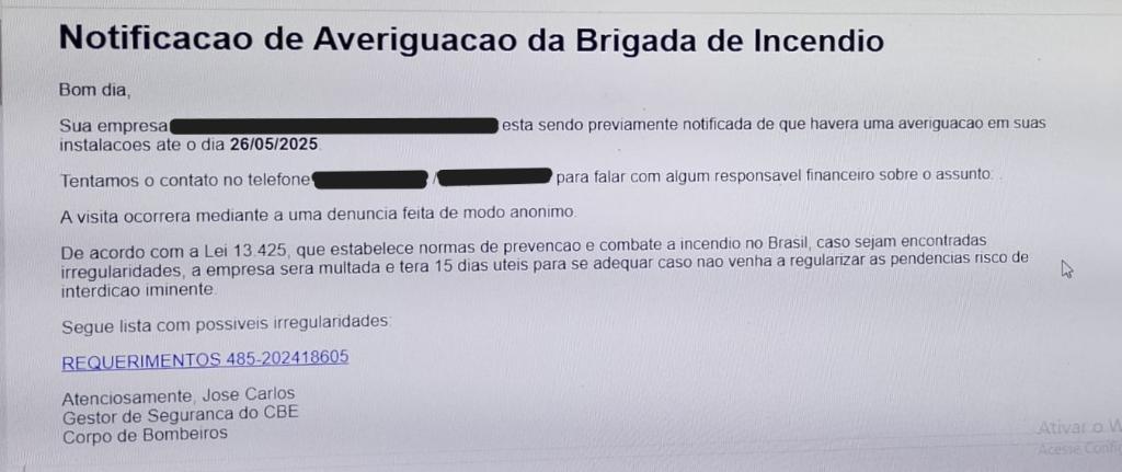 Bombeiros socorrem duas mulheres feridas após colisão entre motocicletas