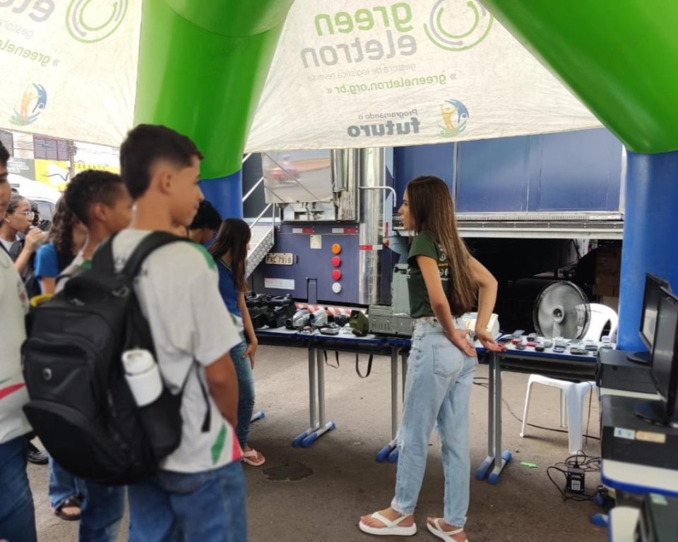 Seciteci premia com computadores escolas de Poconé que mais arrecadarem lixo eletrônico