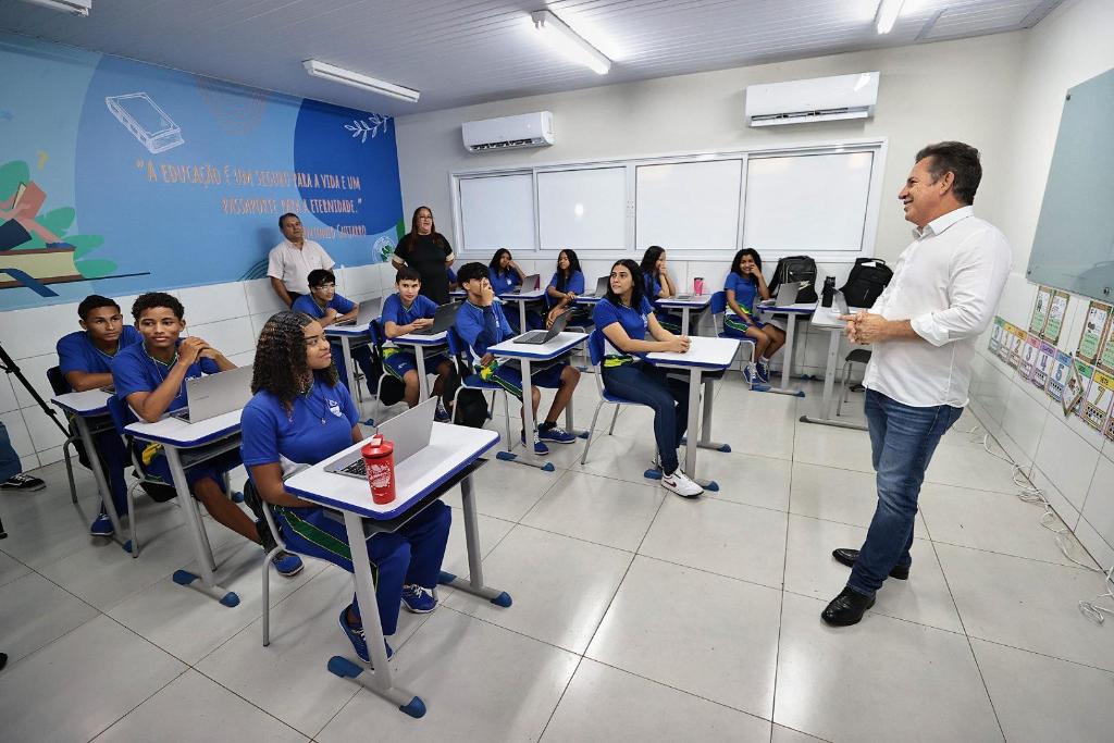 Mais de 25 mil professores se inscreveram para concurso da Seduc