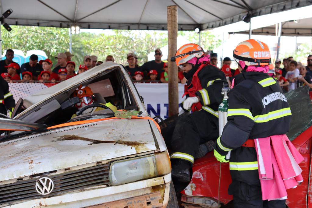 Lei Seca prende 11 condutores por embriaguez em avenida de Cuiabá
