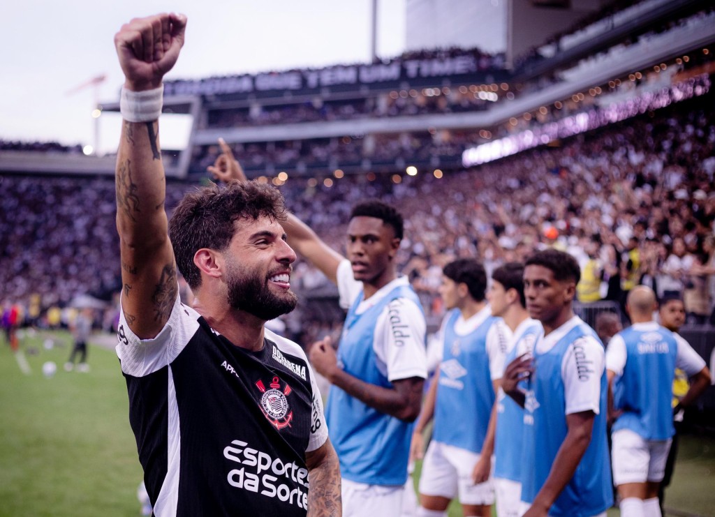 Corinthians vence clássico e afunda o Santos no Z4