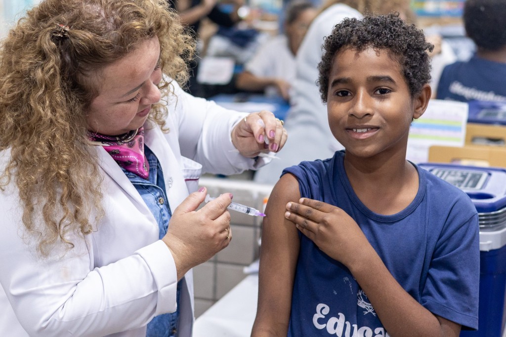 Vacinação contra o HPV inicia nas escolas municipais para ampliar proteção em Rondonópolis