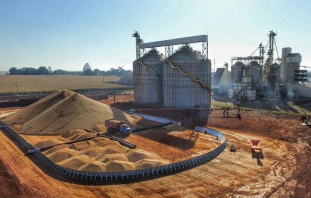 Brasil bate recordes de produção, mas continua sem ter onde guardar
