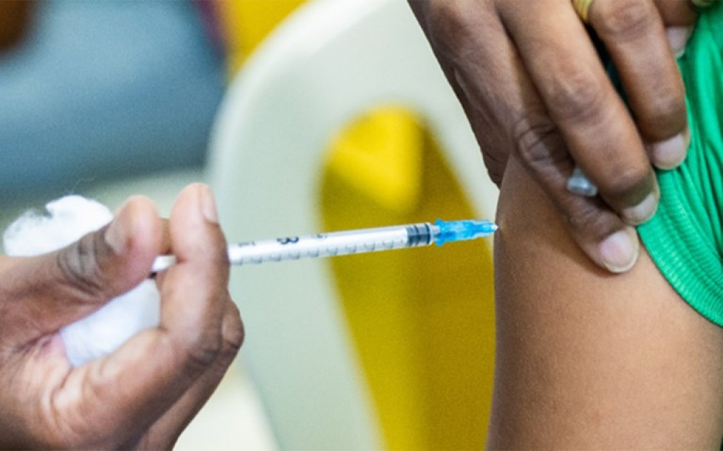 No mês de maio, 88% dos óbitos por SRAG foram de pessoas não vacinadas