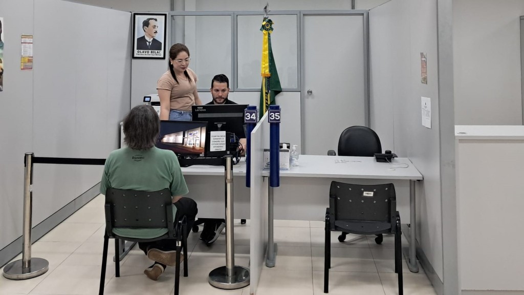 Último mês para nascidos em 2007 se alistarem, alerta Junta Militar