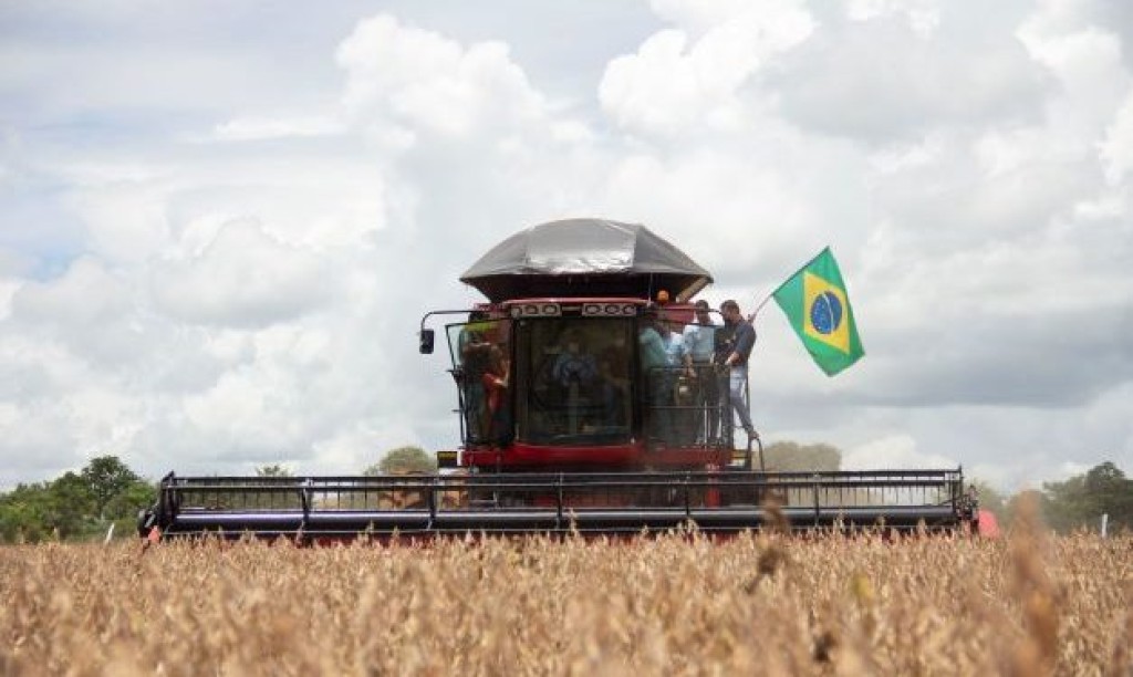 PIB avança 7,7% no 1º trimestre com força da agropecuária