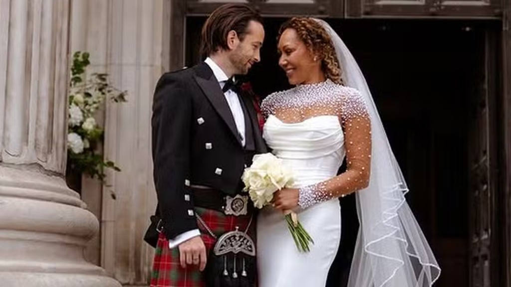 Mel B exibe clique do casamento com o cabeleireiro Rory McPhee: ‘Grande dia!’