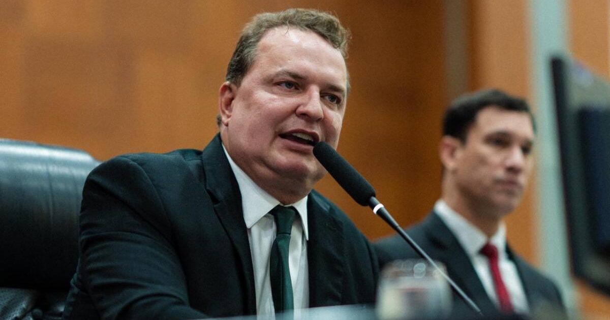 Projeto de Max facilita negociação de débitos com o Estado